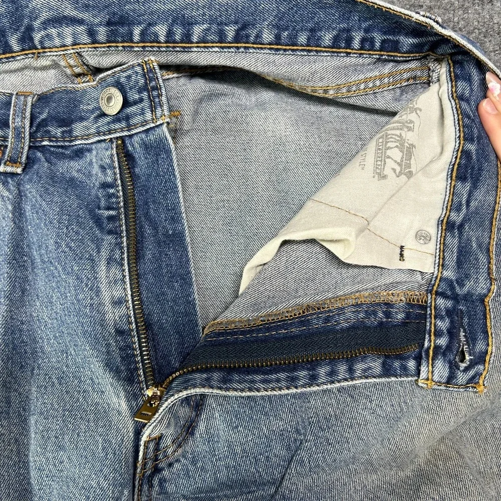 Levi's 505 Straight Fit Jeans Men's Blue Denim‎ Cotton Pockets Zip Fly - 36X29.5